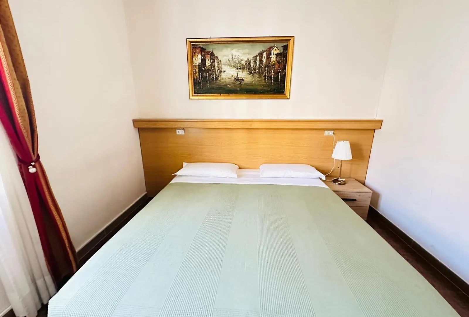 Hotel Tito Mestre