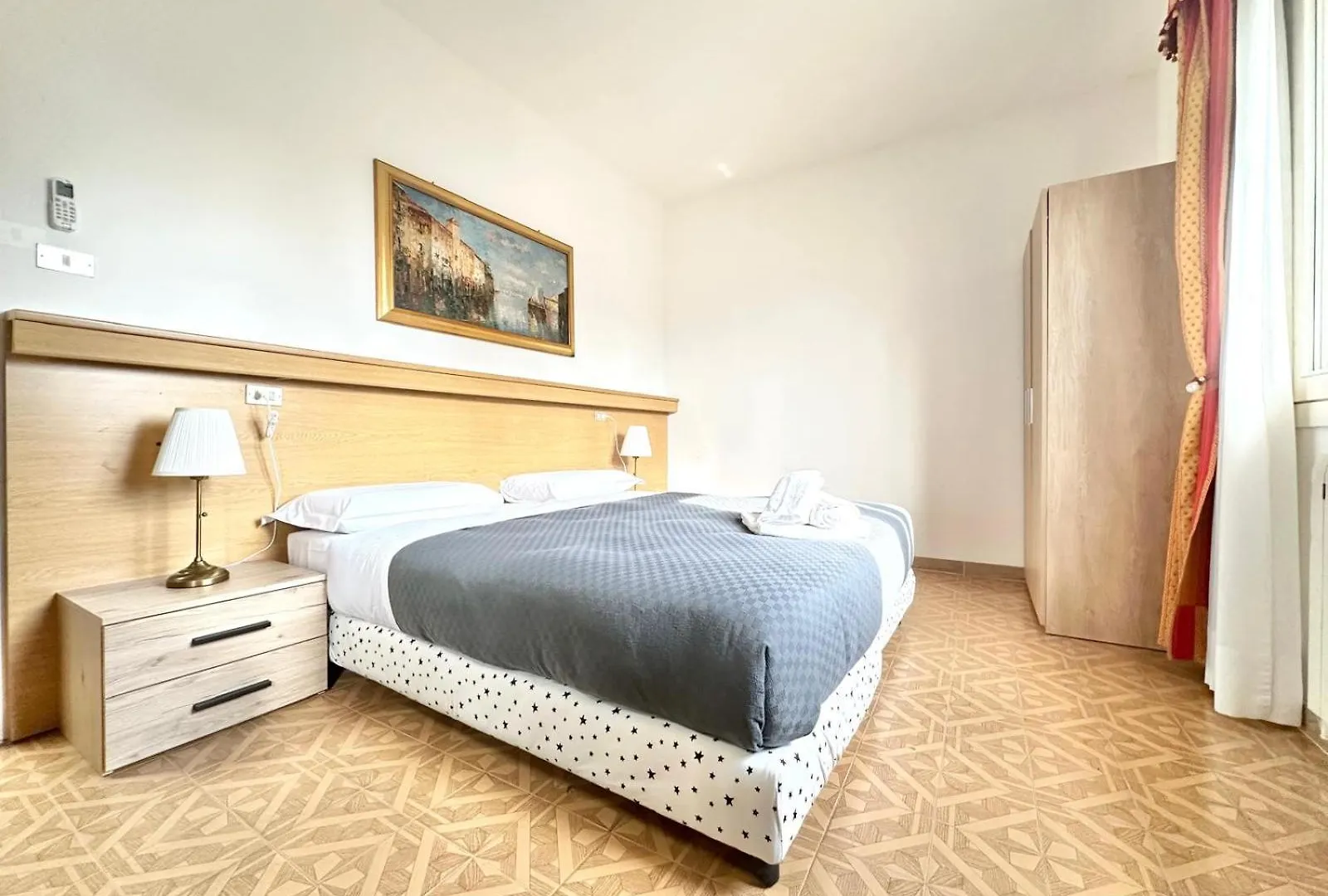 Hotel Tito Mestre İtalya
