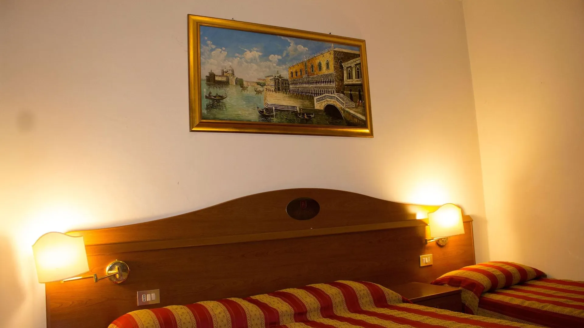 Hotel Tito Mestre