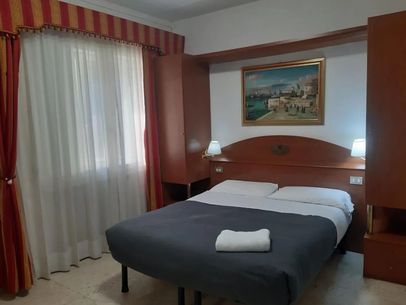 Hotel Tito Mestre